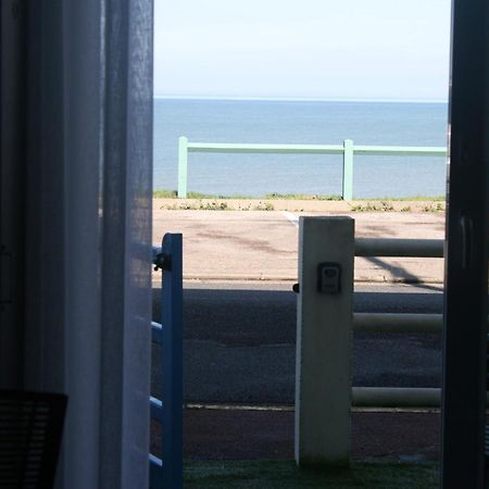 Escapade En Mer Ault Exterior photo